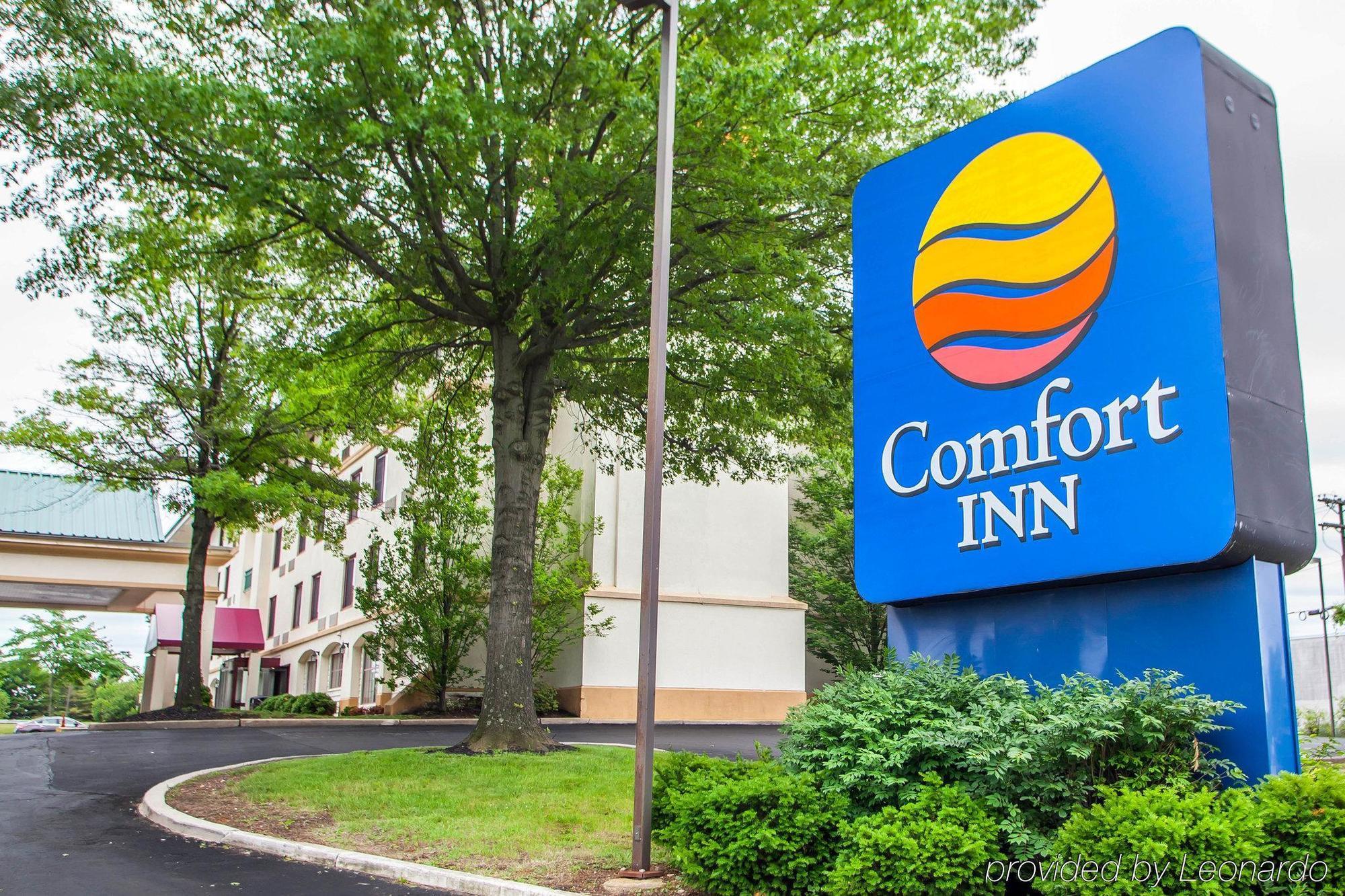 Quality Inn Near Princeton Lawrence Экстерьер фото