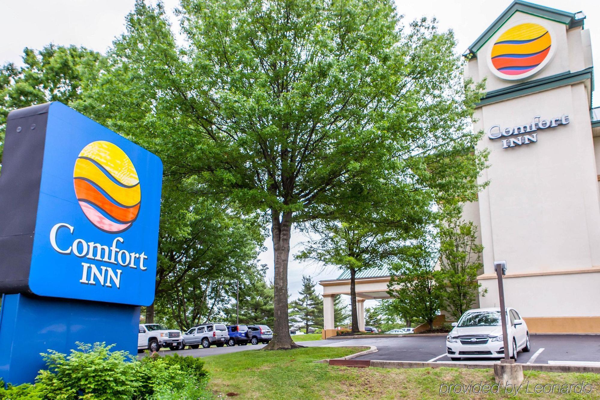 Quality Inn Near Princeton Lawrence Экстерьер фото
