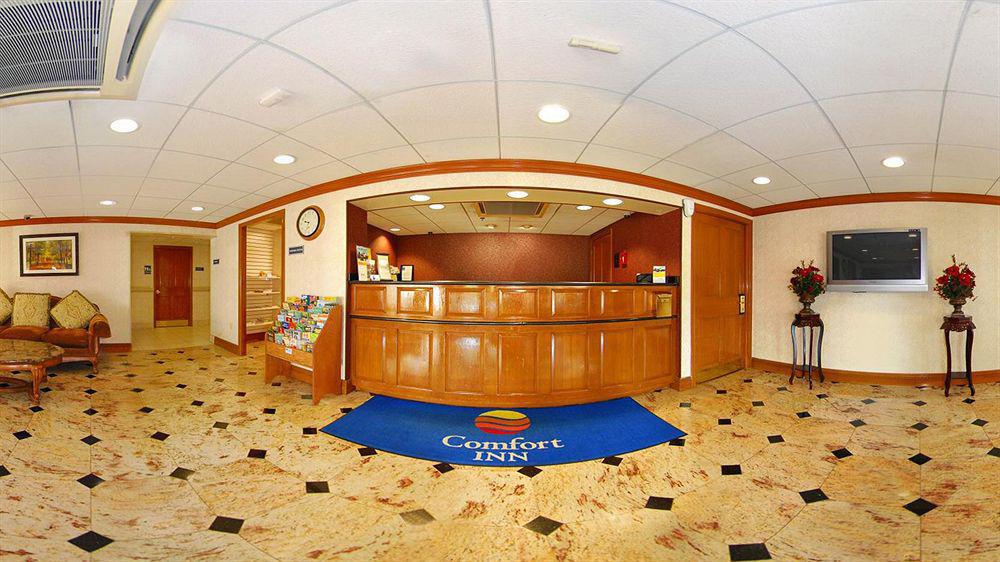 Quality Inn Near Princeton Lawrence Экстерьер фото
